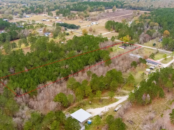 247 County Road 688, Dayton, TX 77535