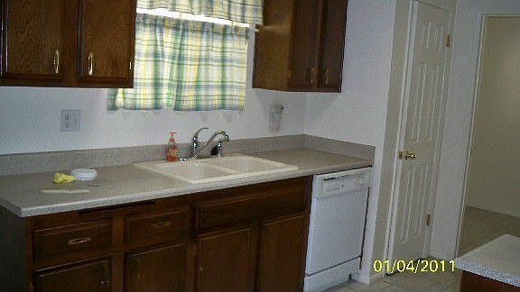 5th image of 10957 W Cumberland Dr