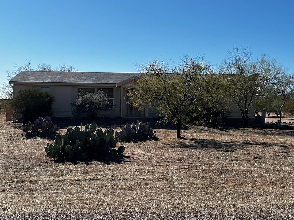 1st image of 16941 W Falcon Ln