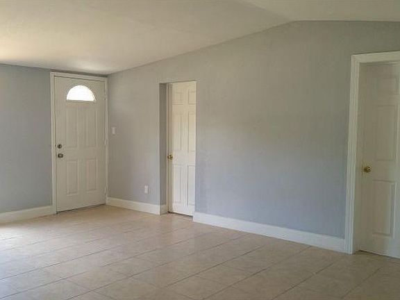 4th image of 5485 48th Ave N