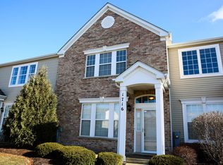 1716 Sebastian Rd, Woodstock, IL 60098