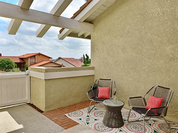 2nd image of 2516 N Turquoise Cir