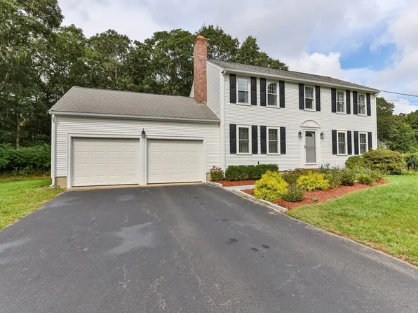2 Andrew Rd, Bourne, MA 02532
