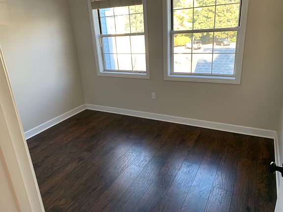 5th image of 1309 Sunfield Dr