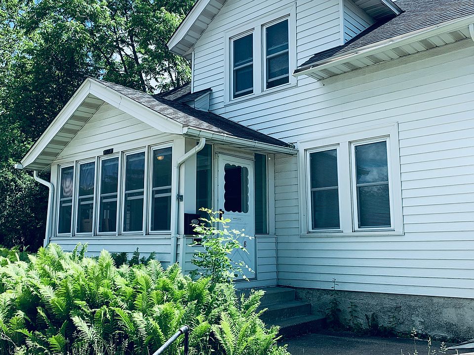 1st image of 268 Hurley St E