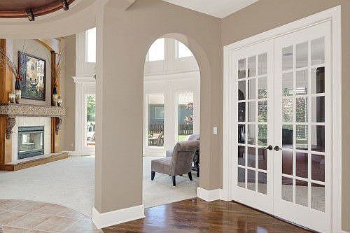 3rd image of 14012 Pawnee Ln