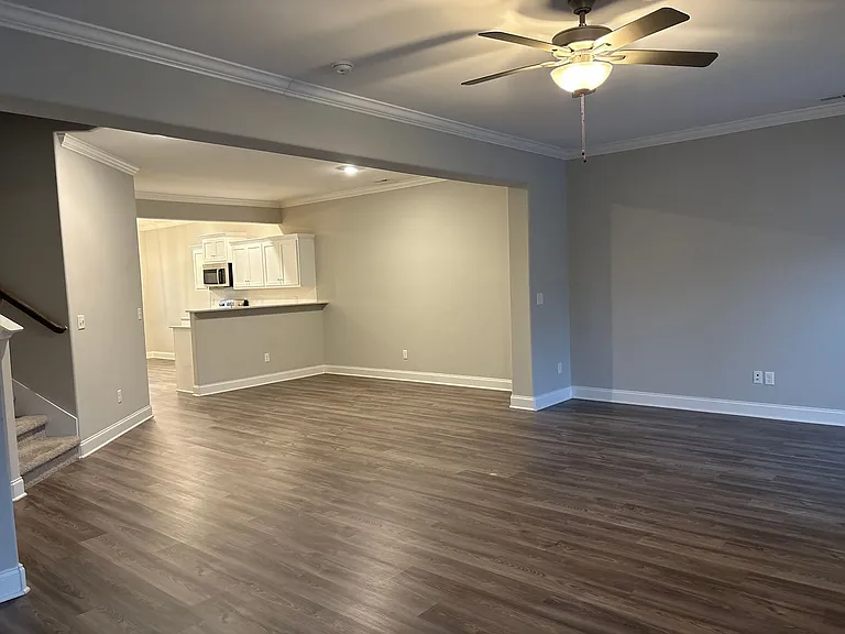 94 Creekwood Ln — Photo 6