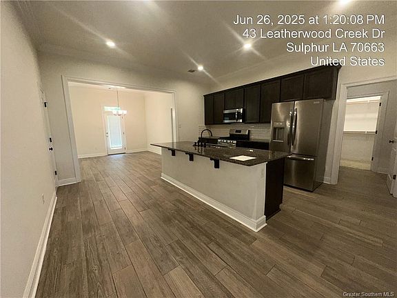 5th image of 47 Leatherwood Creek Dr