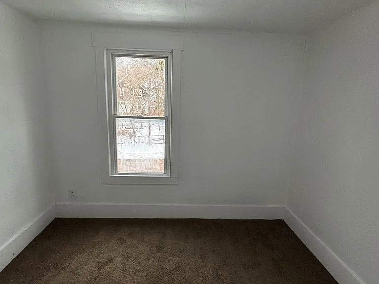 1021 La Croix Ave — Photo 16