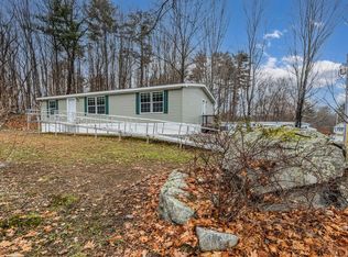 21 Lamprey River Park, Newmarket, NH 03857