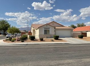 516 Country Hill Dr, North Las Vegas, NV 89031