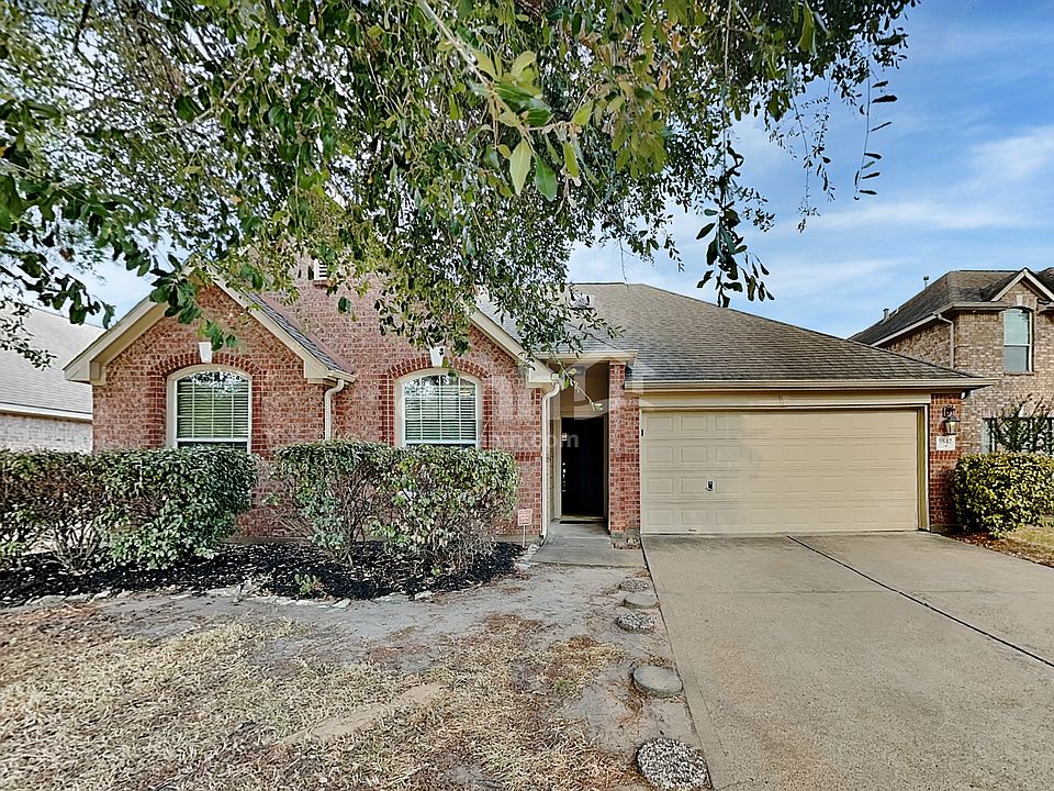 1st image of 5542 Poplar Terrace Ln