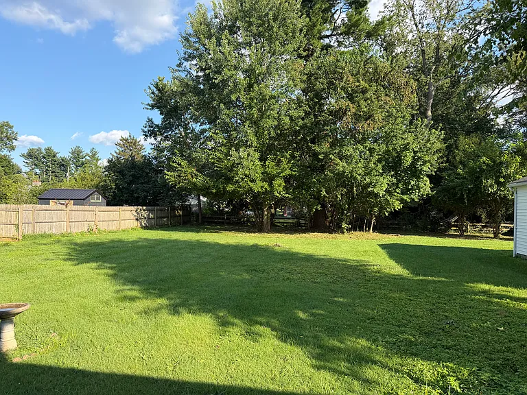 8508 Perry Rd — Photo 20