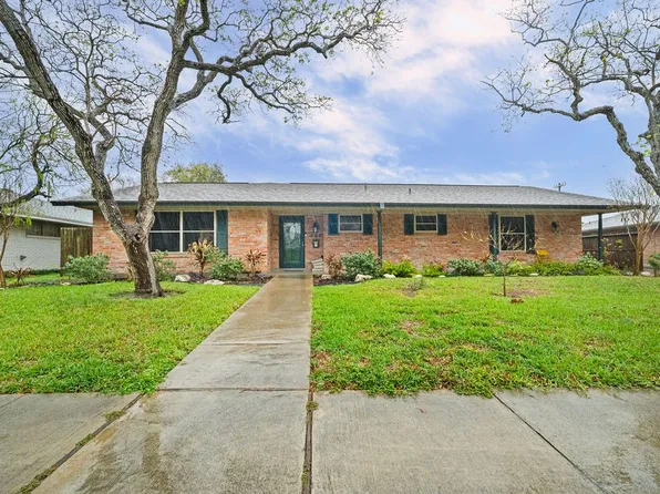 709 Brock Dr, Corpus Christi, TX 78412