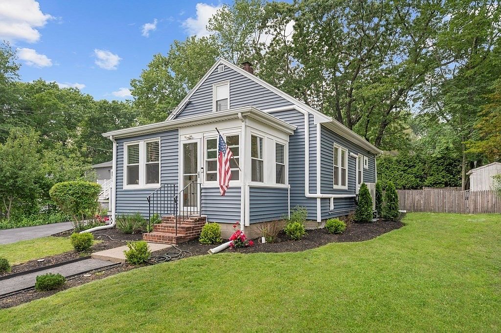 296 Willow St, Stoughton, MA 02072 Zillow