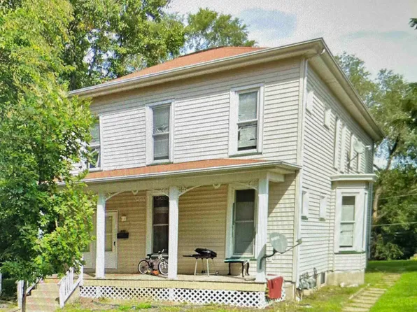 312 S 7th St, Burlington, IA 52601