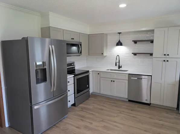 426 Homeville Rd, Collierville, TN 38017