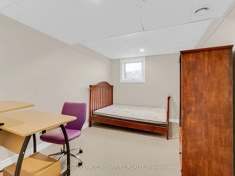 42 Baxter Cres — Photo 33
