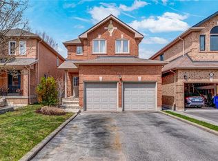 249 Rushbrook Dr, Newmarket, ON L3X2E3