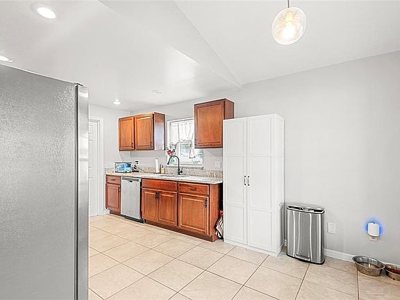 4th image of 12853 MARYLAND WOODS COURT