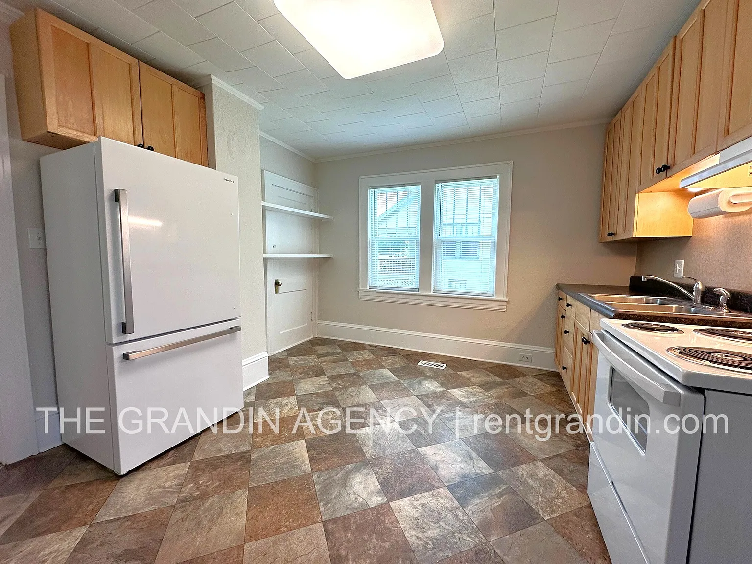2818 Burton Avenue Northwest - B_Lower — Photo 4