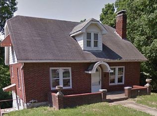 128 N 96th St, Belleville, IL