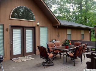 401 Canoe Creek Rd, Rainbow City, AL 35906