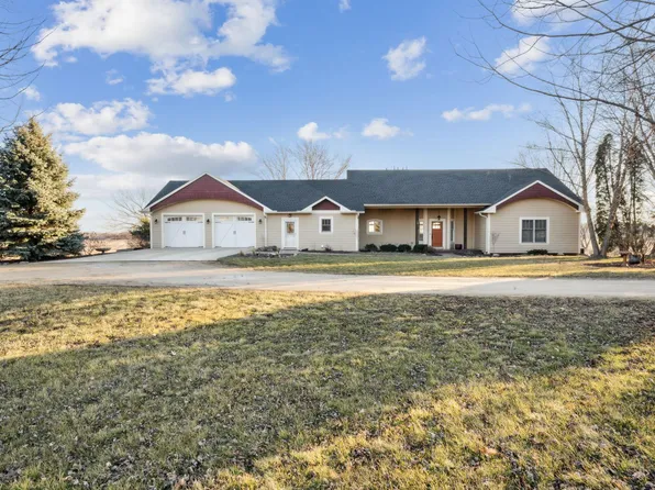 3628 255th St W, Farmington, MN 55024