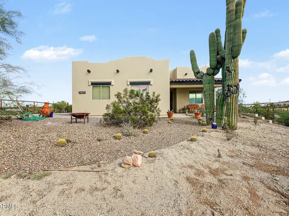 28515 N SADDLE TRAMP Way, San Tan Valley, AZ 85144