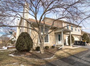 165 Hazelnut Dr, Streamwood, IL 60107