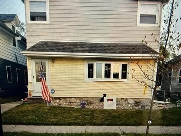 418 A Ave NW, Cedar Rapids, IA 52405