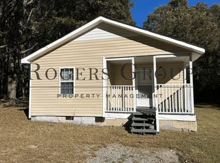 710 Gordon St, Henderson, NC 27536