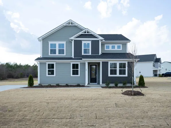 20 Mendenhall Dr, Angier, NC 27501