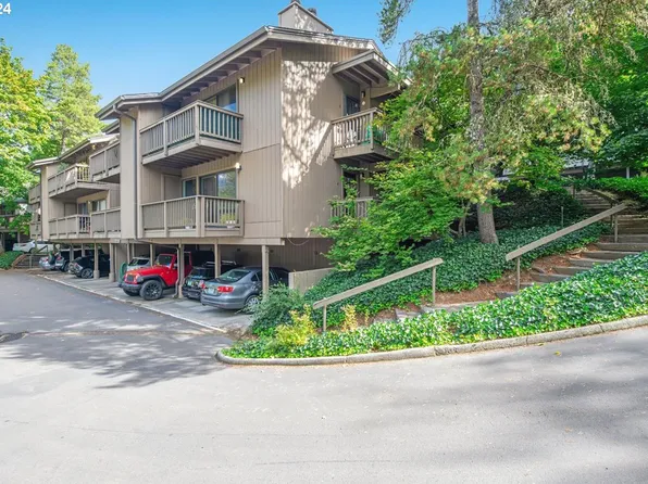 7720 SW Barnes Rd, Portland, OR 97225