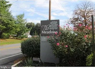 3 bed, 1075 sqft, $2,150 — Photo 1