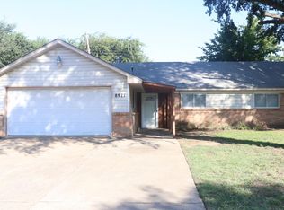 8977 E 33rd Pl, Tulsa, OK 74145