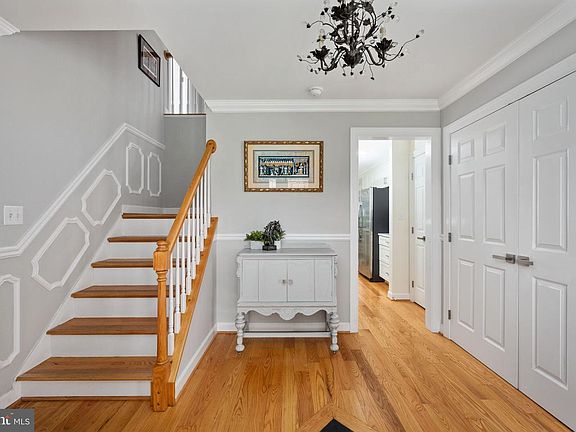 4th image of 5191 Beach Ridge Ln