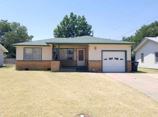1806 Mimosa St, Enid, OK 73701