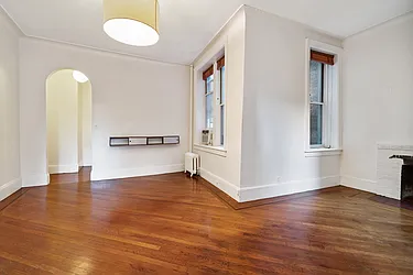 Rented by Avi Nash Associates