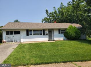 708 Donald Dr, Newark, DE 19713