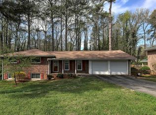 3923 Sue Ln, Decatur, GA 30035