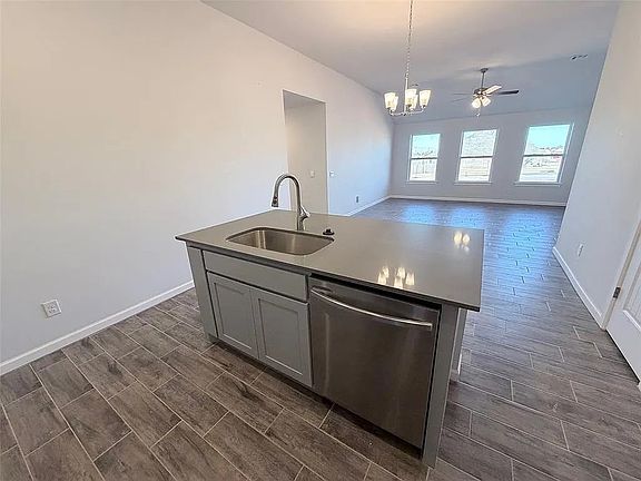 5th image of 19629 Canning Rd