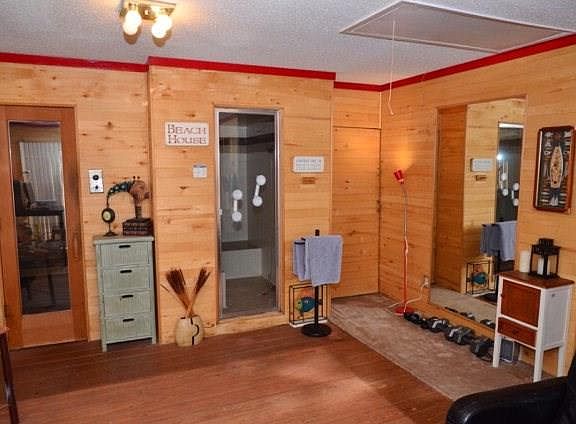 5th image of 115 Carribean Cir
