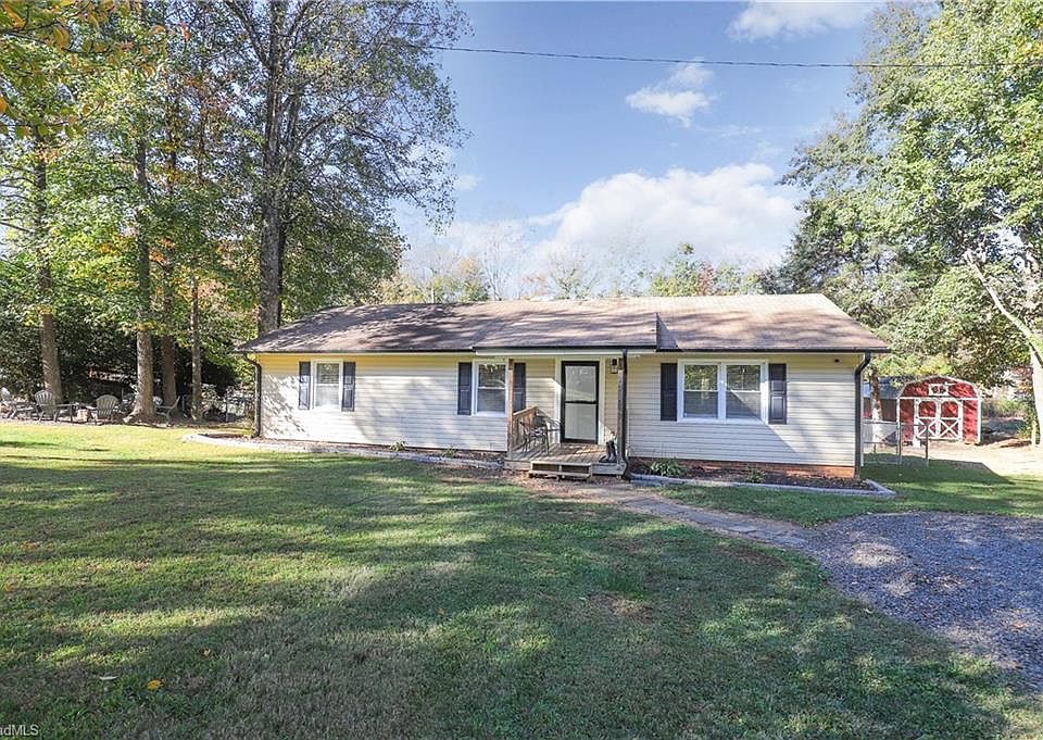 1st image of 234 College Ln