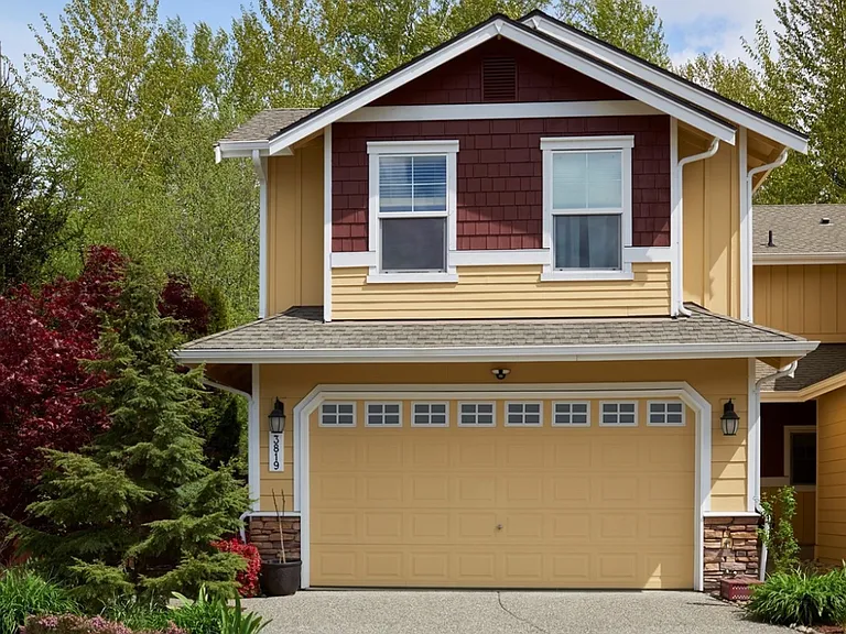 3819 209th Pl SW — Photo 3