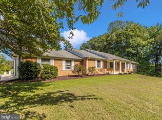6410 Dant Dr, Owings, MD 20736