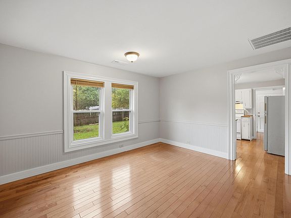 4th image of 1114 Mount Vernon Rd