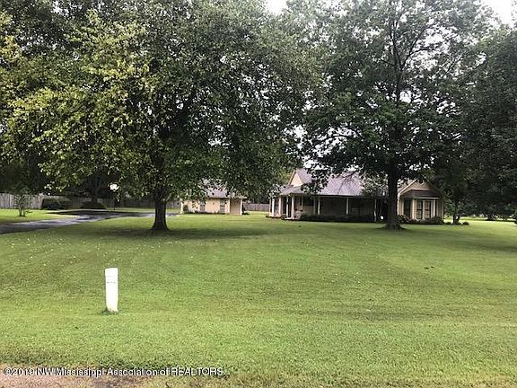 2nd image of 7205 E Broken Oak Cir