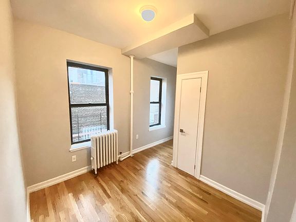 3rd image of 618 W 182nd St #9