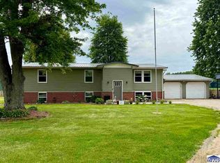 902 E County Road 300 N, Sullivan, IN 47882